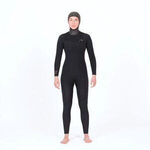 FERAL 5/4/3 Hooded Wetsuit *** Almost NEW